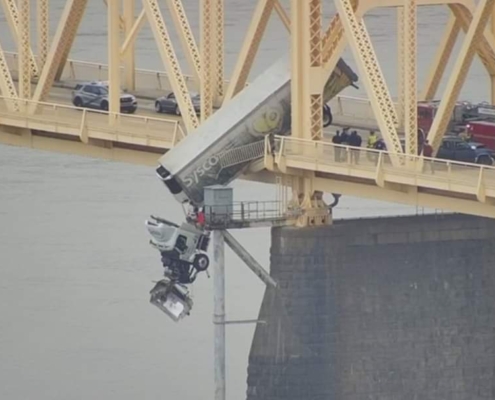 At around 12P.M. on Friday, March 1, 2024, rescue crews responded to a high-angle rescue on the Clark Memorial Bridge. They immediately assessed the scene and began rescue operations to save a semi-truck driver who was still in the cab of her truck hanging off the bridge over the Ohio River. Through their swift and proficient maneuvering, they safely rescued the victim in about 40 minutes.